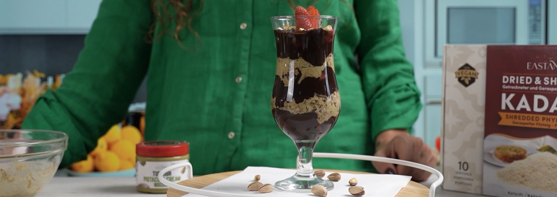 Dubai Chocolate Strawberry Cup